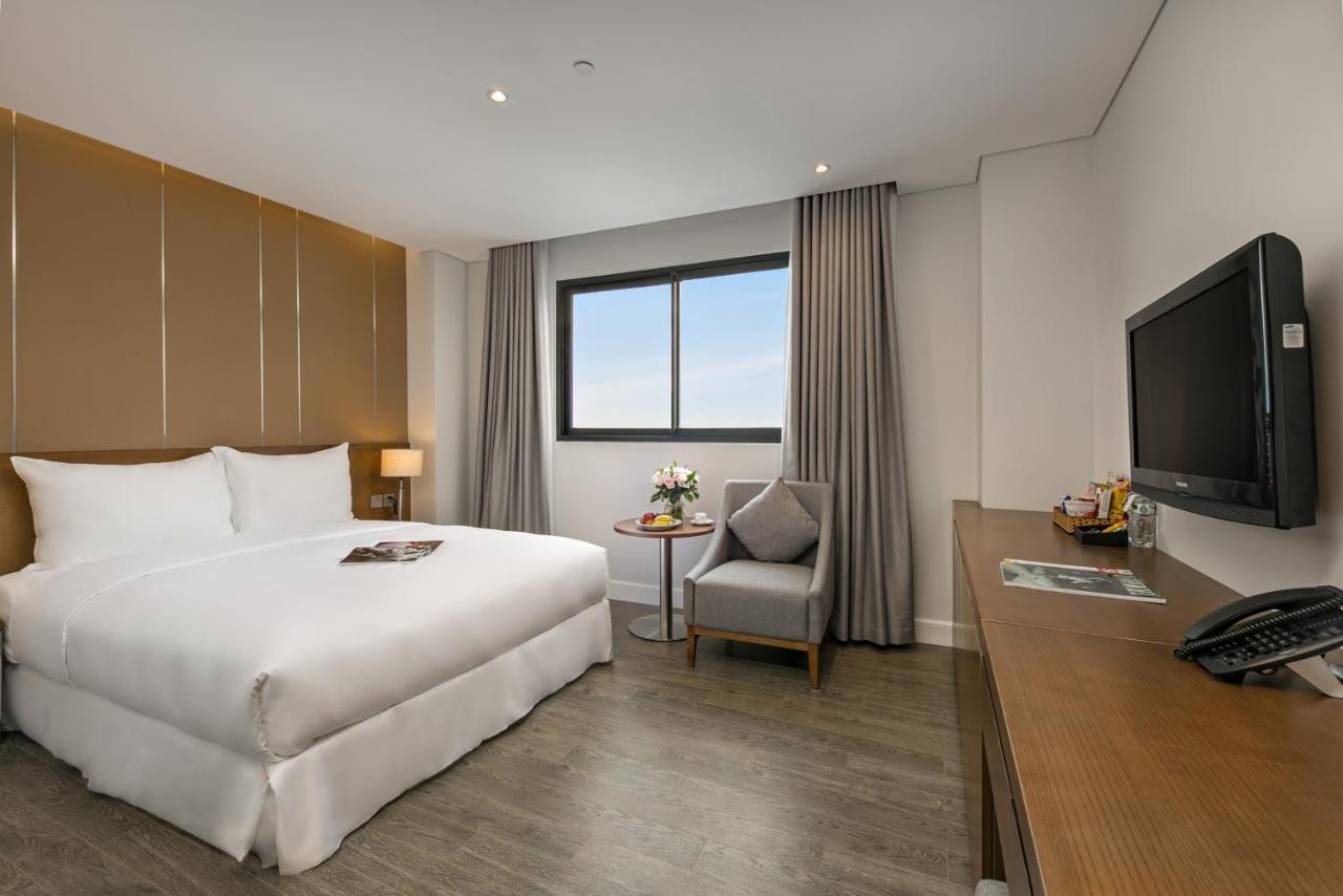 Avora Boutique Hotel Da Nang Exterior photo